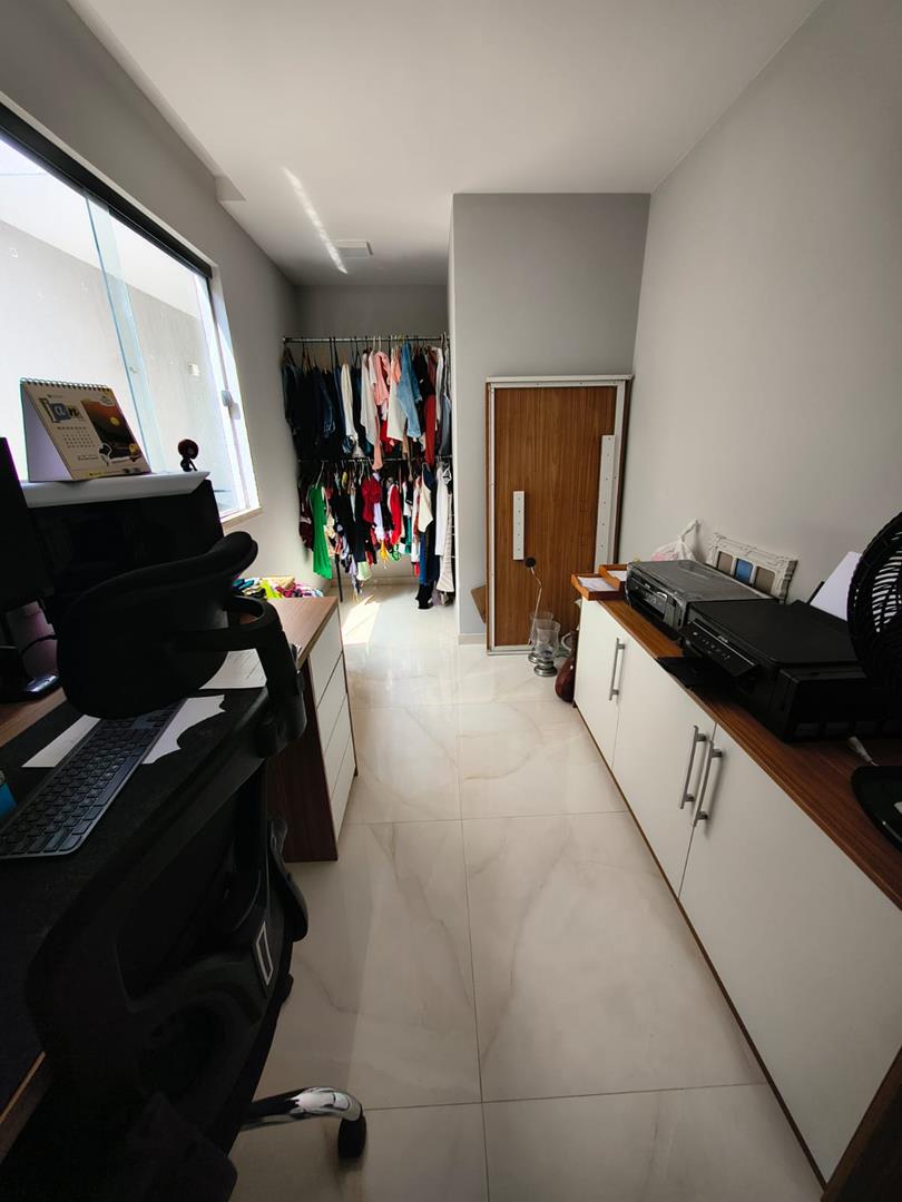 Casa Duplex Nova com 4 Suítes, 177 m² e Excelente Acabamento – R$ 720 Mil