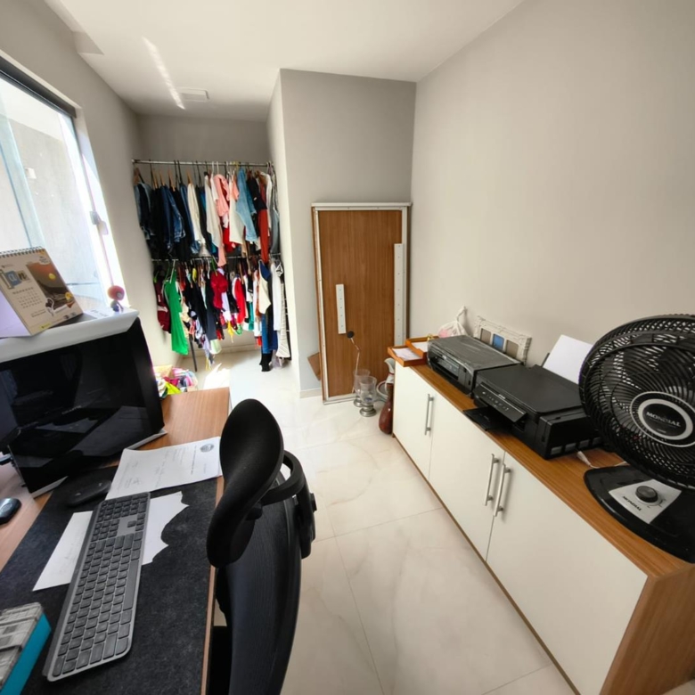 Casa Duplex Nova com 4 Suítes, 177 m² e Excelente Acabamento – R$ 720 Mil
