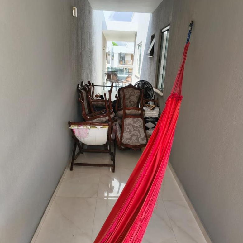 Casa Duplex Nova com 4 Suítes, 177 m² e Excelente Acabamento – R$ 720 Mil