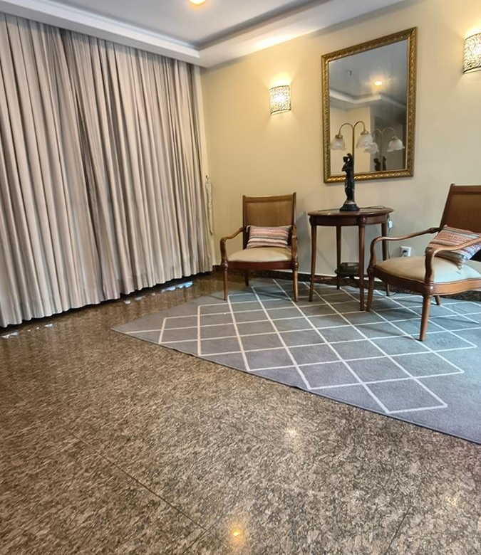 Apartamento à Venda no Cocó com 3 Suítes, 2 Vagas – Com Gerador