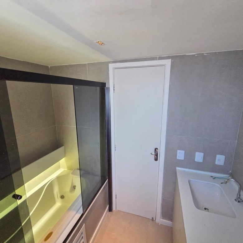 Edifício Via Appia Bairro de Fátima | Apto 144m² com 3 Suítes e Office