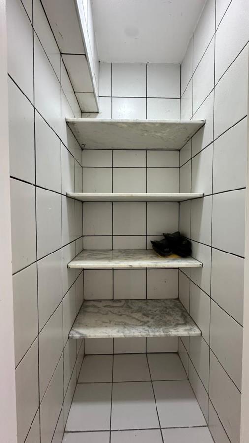 Cobertura à venda na Aldeota com 251 m², 4 suítes e 4 vagas próximo ao RioMar