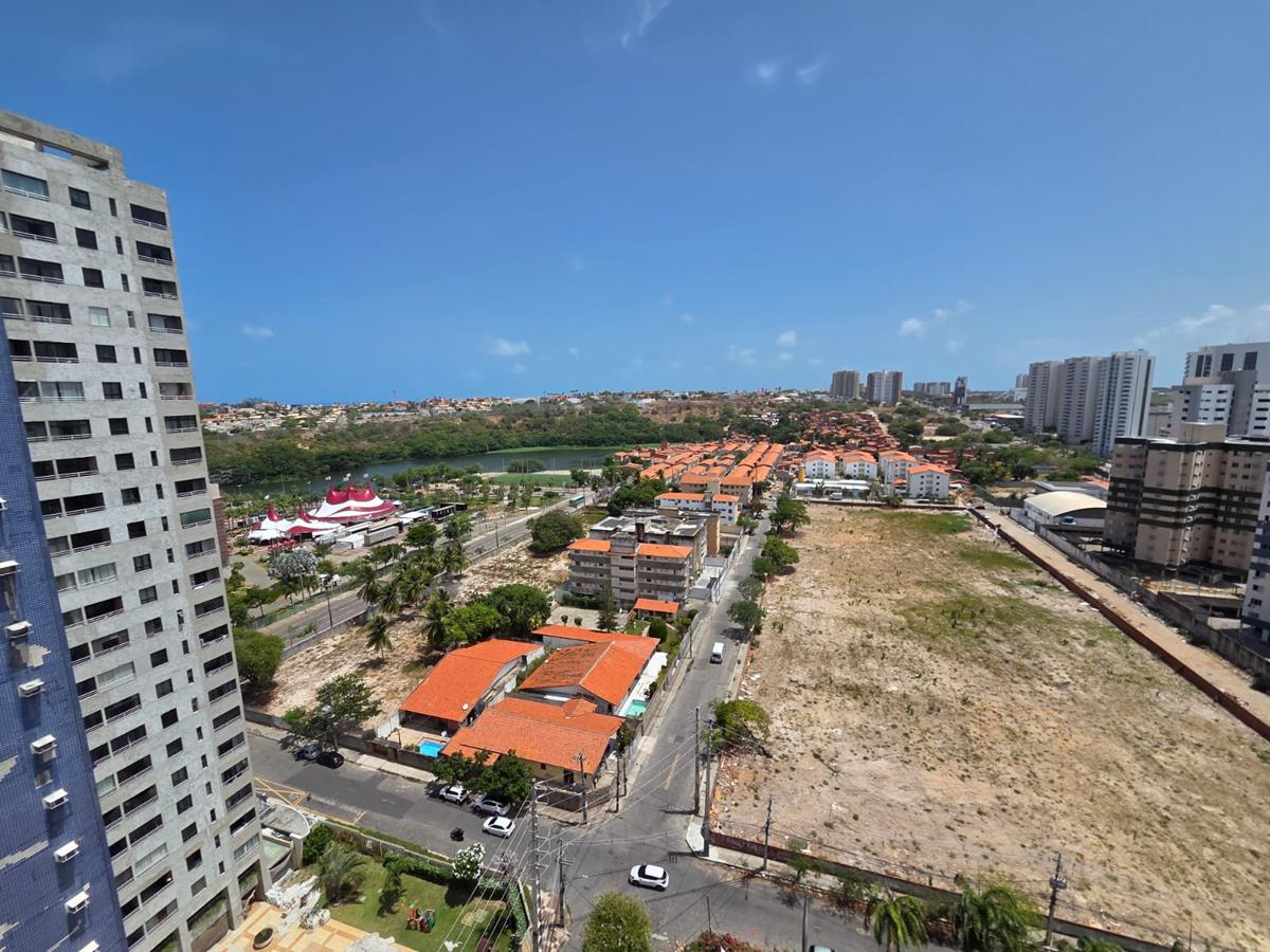 Cobertura à venda na Aldeota com 251 m², 4 suítes e 4 vagas próximo ao RioMar