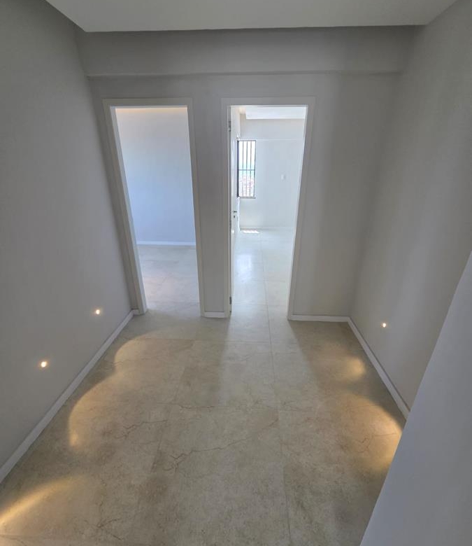Cobertura à venda na Aldeota com 251 m², 4 suítes e 4 vagas próximo ao RioMar