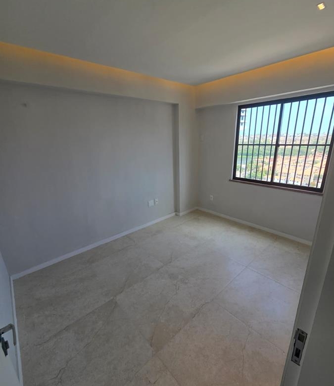 Cobertura à venda na Aldeota com 251 m², 4 suítes e 4 vagas próximo ao RioMar