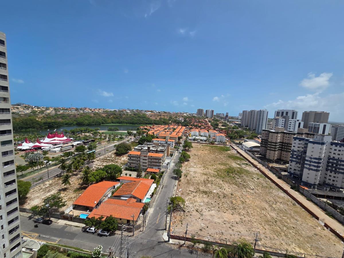 Cobertura à venda na Aldeota com 251 m², 4 suítes e 4 vagas próximo ao RioMar