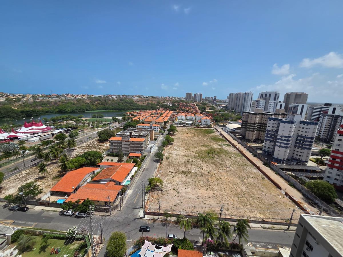 Cobertura à venda na Aldeota com 251 m², 4 suítes e 4 vagas próximo ao RioMar