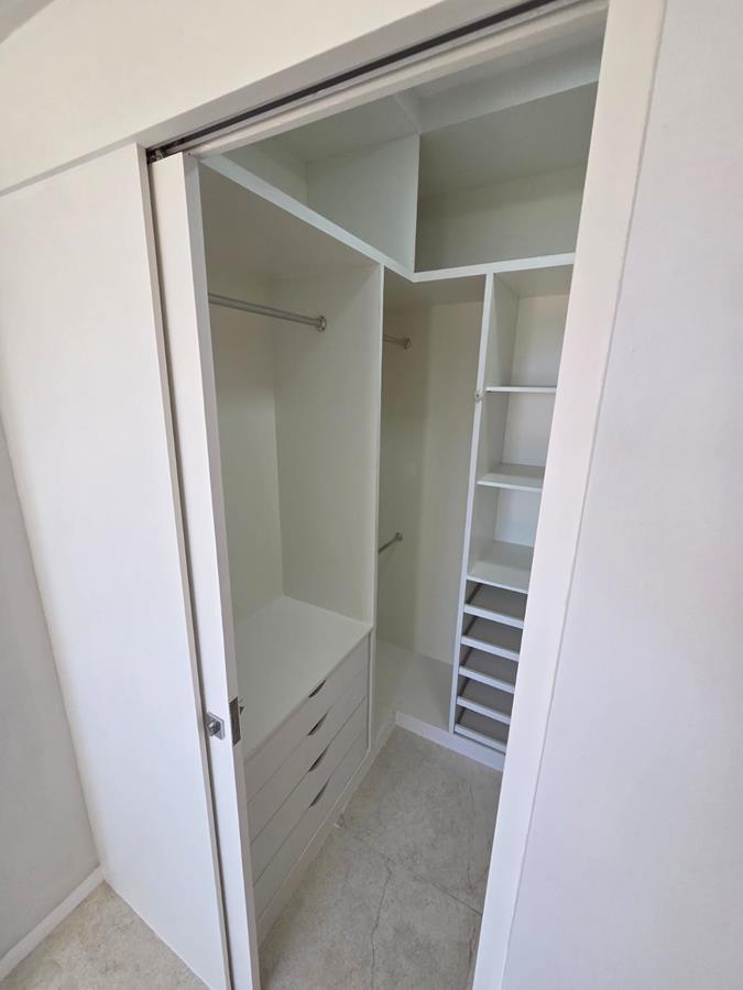 Cobertura à venda na Aldeota com 251 m², 4 suítes e 4 vagas próximo ao RioMar