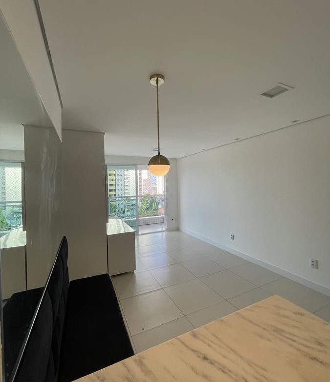 Apartamento à Venda no Guararapes | 3 Quartos | R$ 770.000