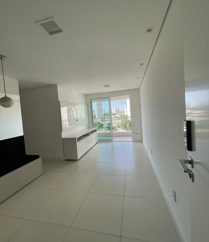Apartamento à Venda no Guararapes | 3 Quartos | R$ 770.000