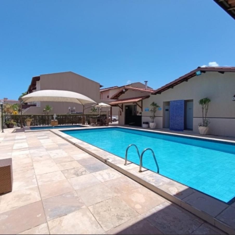 Casa duplex à venda no Edson Queiroz com 4 quartos e 2 vagas