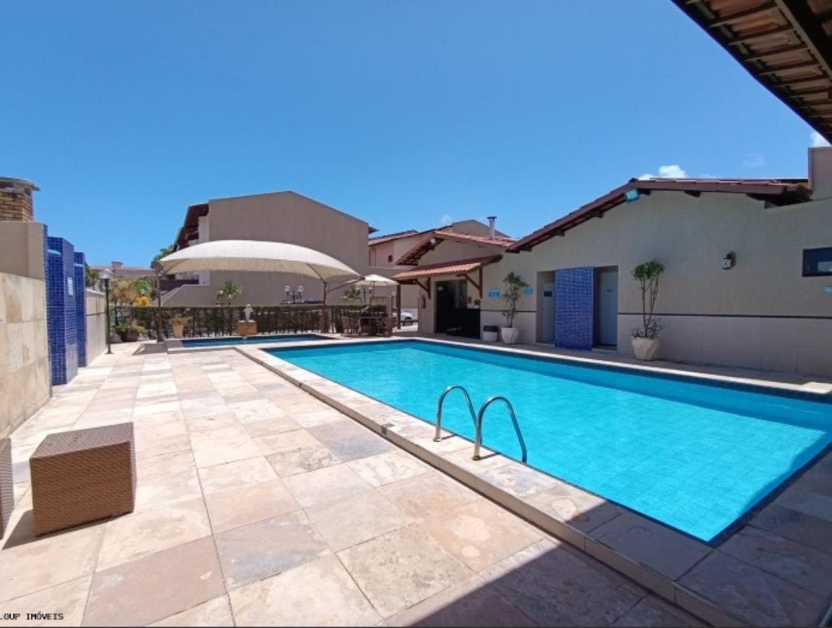 Casa duplex à venda no Edson Queiroz com 4 quartos e 2 vagas