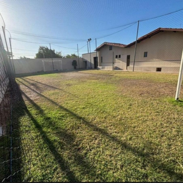 Casa duplex à venda no Edson Queiroz com 4 quartos e 2 vagas