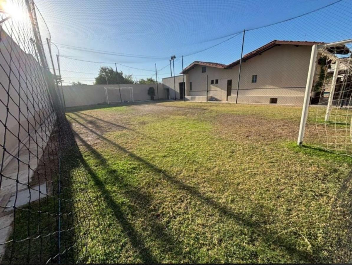 Casa duplex à venda no Edson Queiroz com 4 quartos e 2 vagas