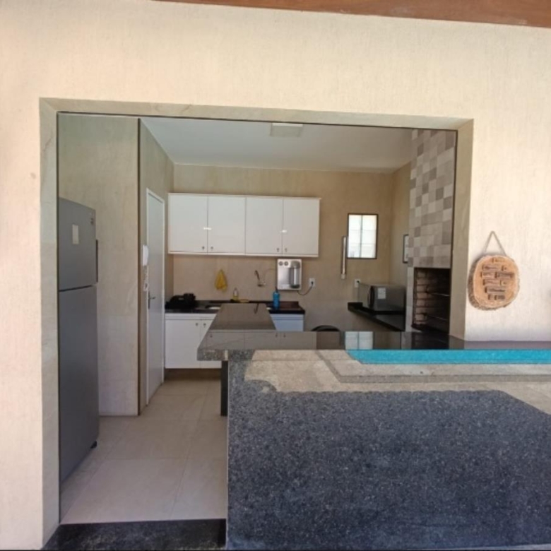 Casa duplex à venda no Edson Queiroz com 4 quartos e 2 vagas