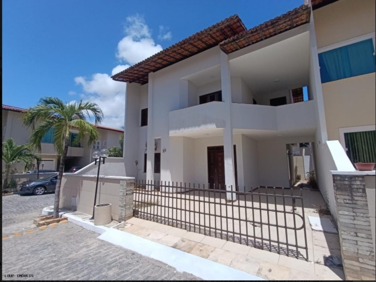 Casa duplex à venda no Edson Queiroz com 4 quartos e 2 vagas