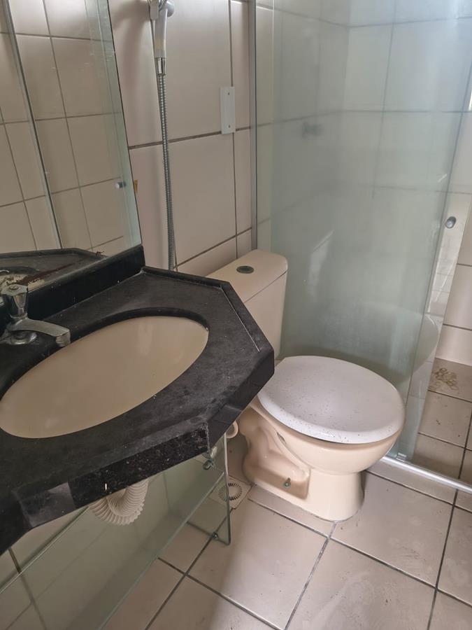 Casa duplex à venda no Edson Queiroz com 4 quartos e 2 vagas