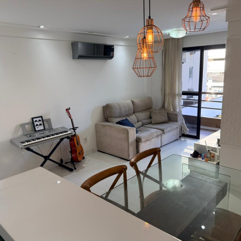 Apartamento à Venda no Meireles | 3 Quartos | Condomínio com Água e Gás