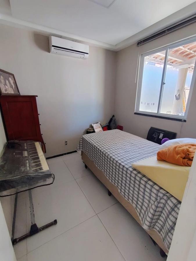 Casa solta à venda no Engenheiro Luciano Cavalcante com 770 m² e 5 suítes