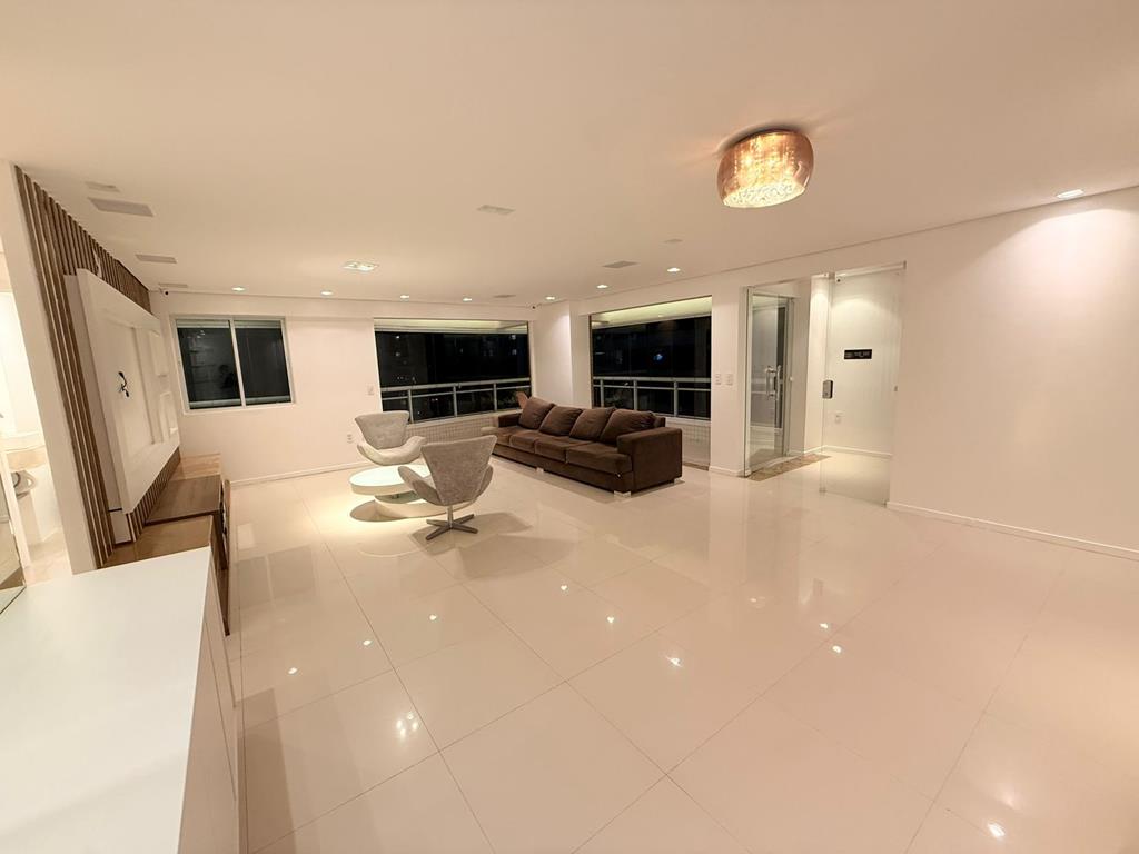 Ávila Condominium Cocó | 1 por Andar Porteira Fechada 165m²