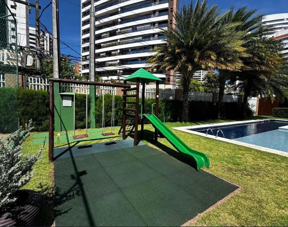 Ávila Condominium Cocó | 1 por Andar Porteira Fechada 165m²