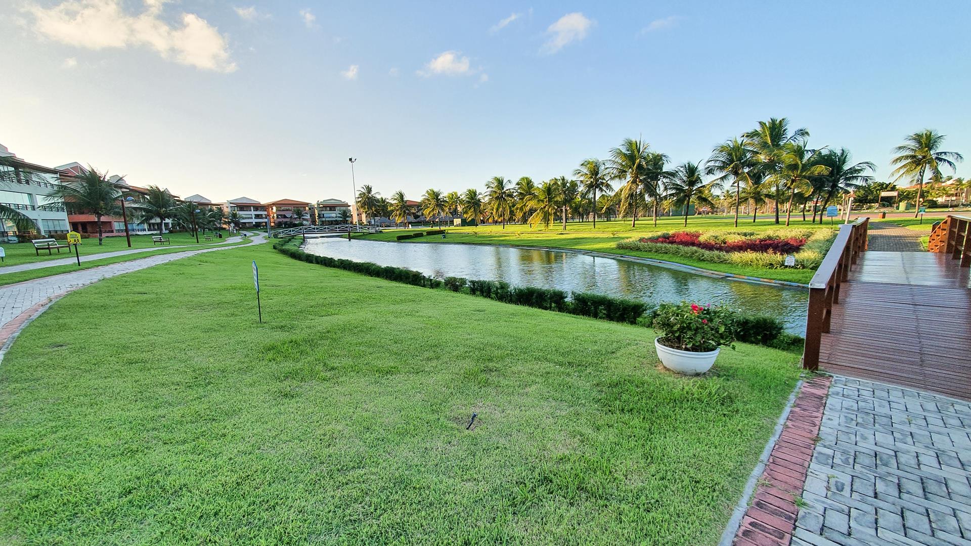 Apto Aquaville Resort Porto das Dunas | 98m² 3 Suítes + DCE