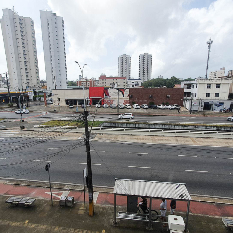 Apartamento à Venda no Bairro de Fátima 3 Quartos 1 Vaga em Fortaleza