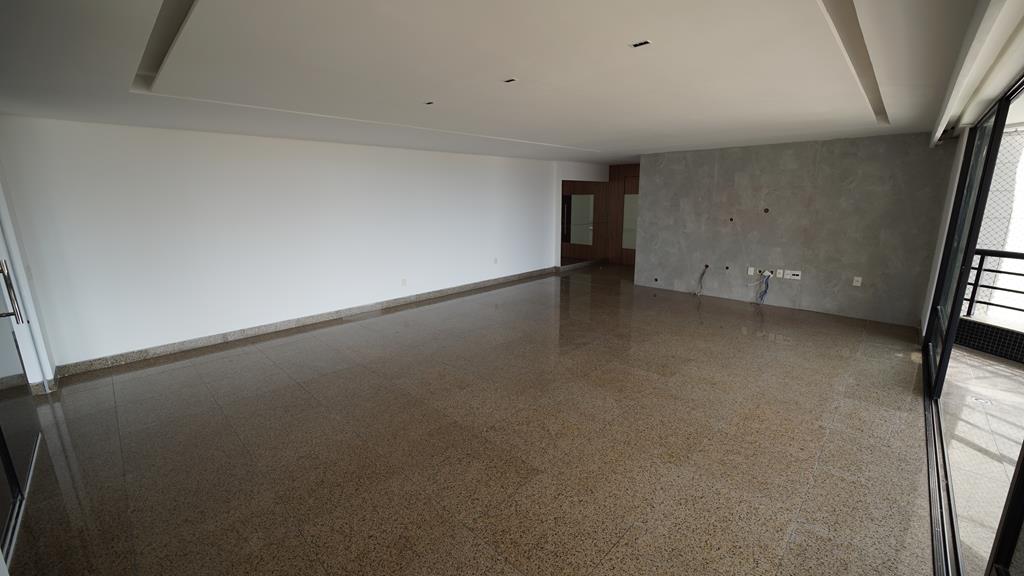 DSC03392 (Copy) Apartamento à venda no Meireles com 253 m², 3 suítes e 4 vagas – Edifício Porto Fino
