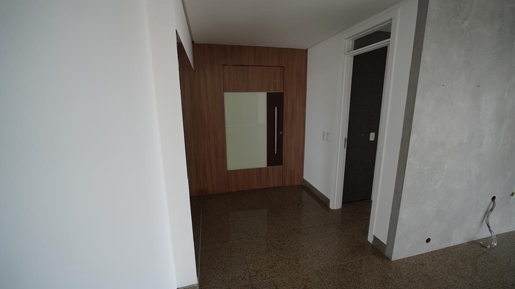 DSC03397 (Copy) Apartamento à venda no Meireles com 253 m², 3 suítes e 4 vagas – Edifício Porto Fino