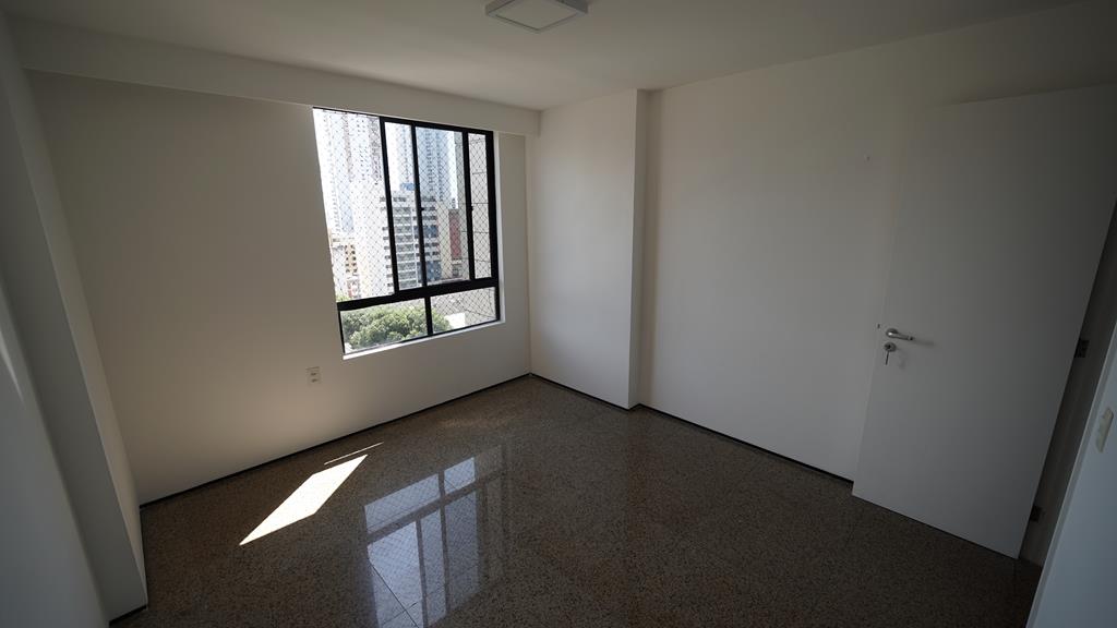 DSC03400 (Copy) Apartamento à venda no Meireles com 253 m², 3 suítes e 4 vagas – Edifício Porto Fino