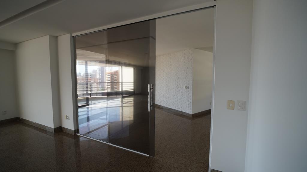 DSC03408 (Copy) Apartamento à venda no Meireles com 253 m², 3 suítes e 4 vagas – Edifício Porto Fino