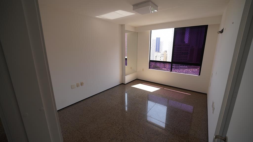DSC03415 (Copy) Apartamento à venda no Meireles com 253 m², 3 suítes e 4 vagas – Edifício Porto Fino