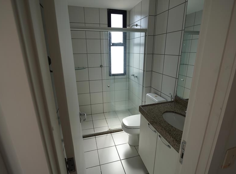 Apartamento à venda no Meireles com 253 m², 3 suítes e 4 vagas – Edifício Porto Fino