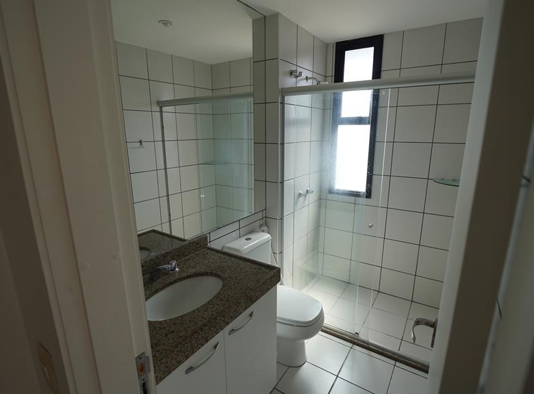 Apartamento à venda no Meireles com 253 m², 3 suítes e 4 vagas – Edifício Porto Fino