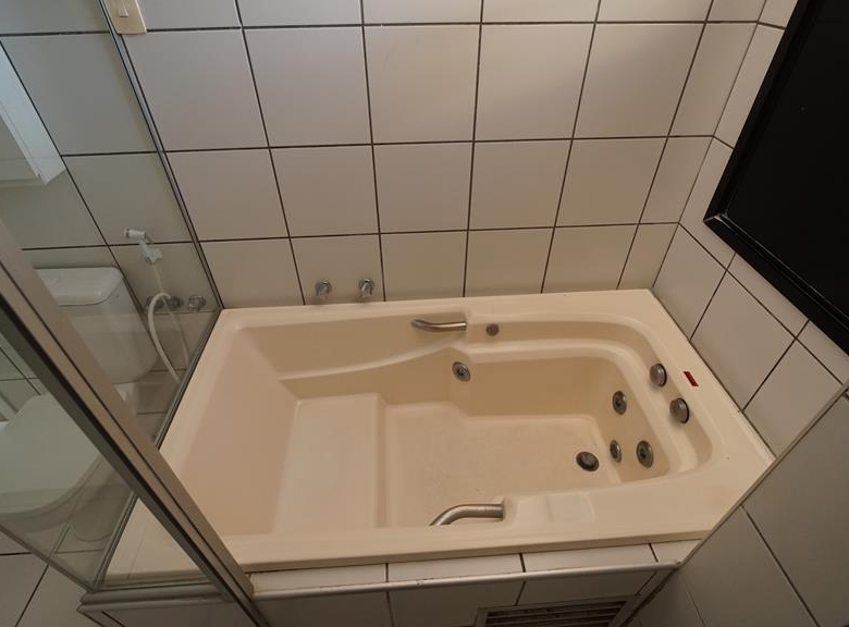 Apartamento à venda no Meireles com 253 m², 3 suítes e 4 vagas – Edifício Porto Fino
