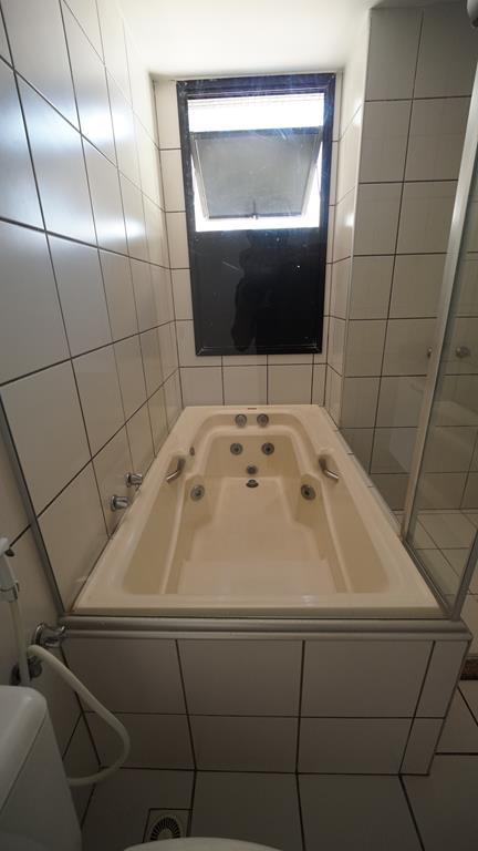 Apartamento à venda no Meireles com 253 m², 3 suítes e 4 vagas – Edifício Porto Fino