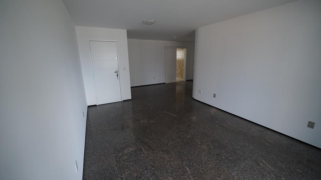 Apartamento à venda no Edifício Liverpool com 152 m², 3 suítes e 3 vagas – Fortaleza/CE