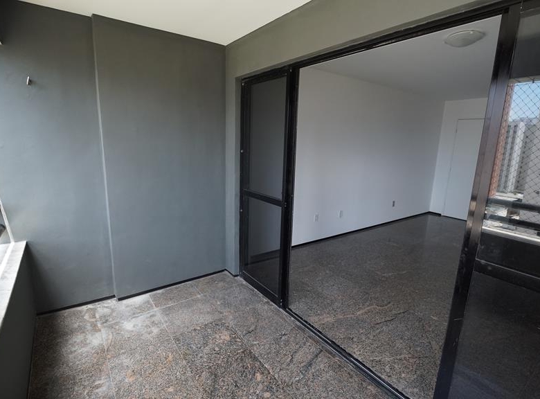 Apartamento à venda no Edifício Liverpool com 152 m², 3 suítes e 3 vagas – Fortaleza/CE