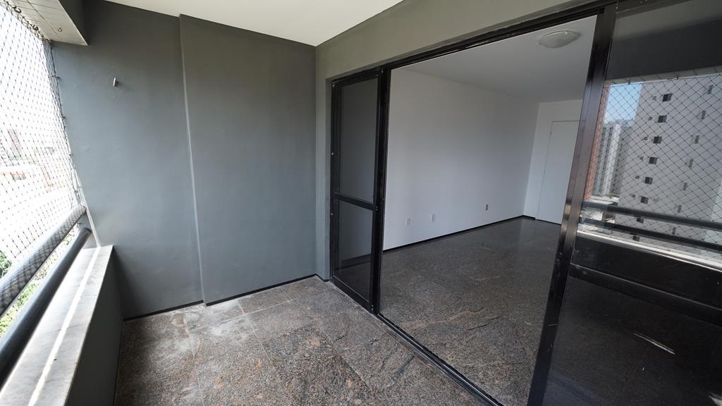 Apartamento à venda no Edifício Liverpool com 152 m², 3 suítes e 3 vagas – Fortaleza/CE