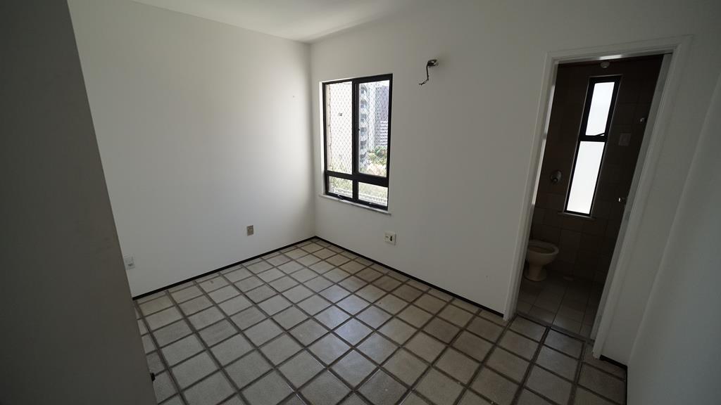 Apartamento à venda no Edifício Liverpool com 152 m², 3 suítes e 3 vagas – Fortaleza/CE