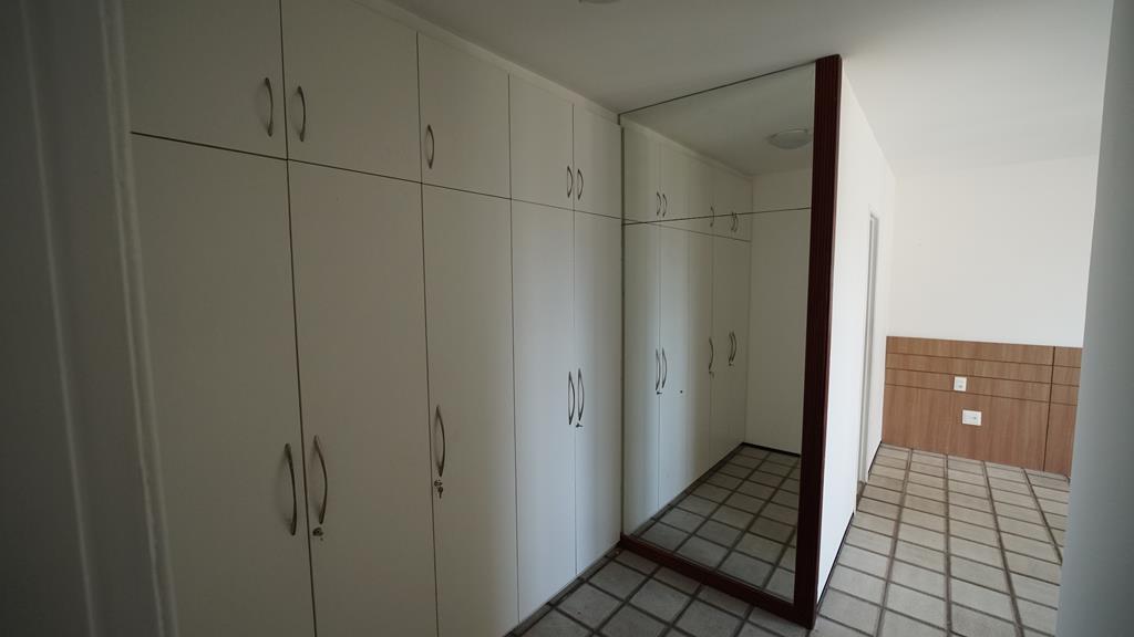 Apartamento à venda no Edifício Liverpool com 152 m², 3 suítes e 3 vagas – Fortaleza/CE