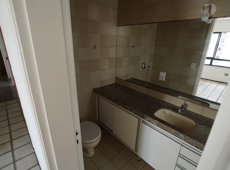 Apartamento à venda no Edifício Liverpool com 152 m², 3 suítes e 3 vagas – Fortaleza/CE