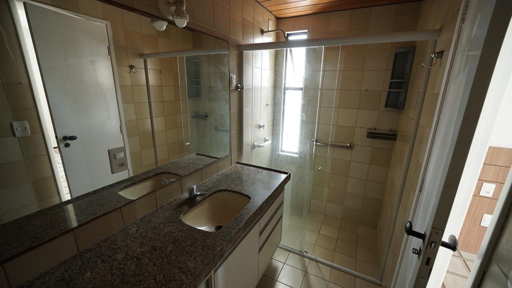 Apartamento à venda no Edifício Liverpool com 152 m², 3 suítes e 3 vagas – Fortaleza/CE