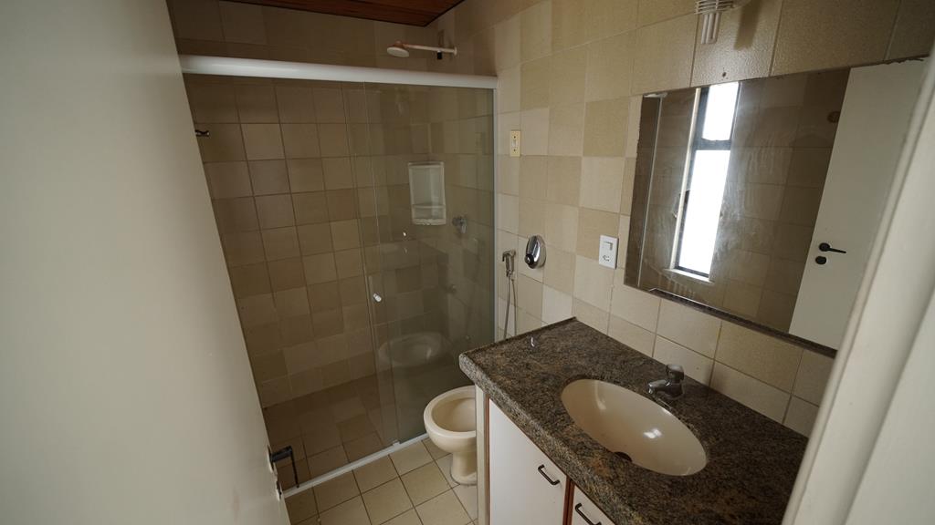 Apartamento à venda no Edifício Liverpool com 152 m², 3 suítes e 3 vagas – Fortaleza/CE