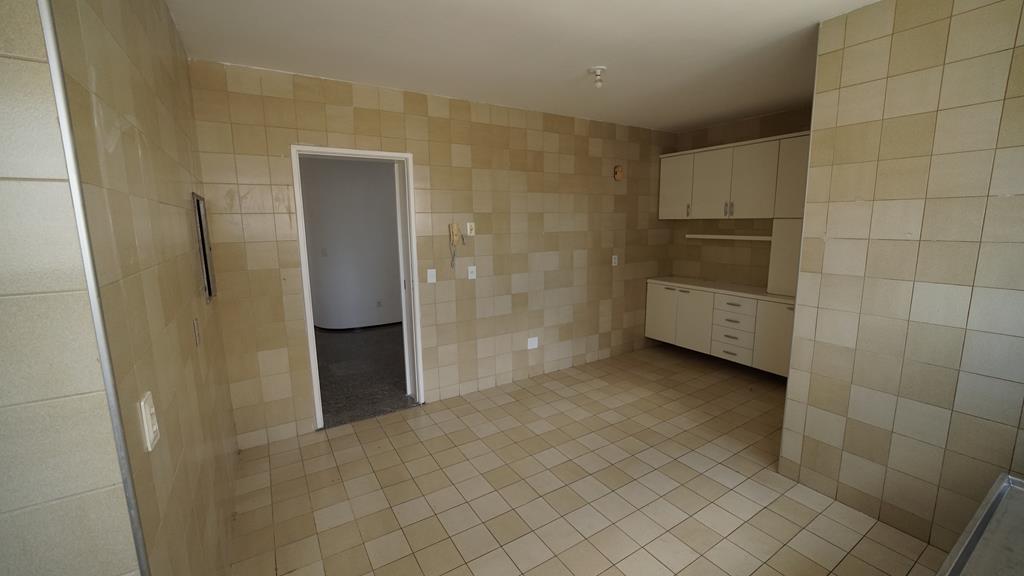 Apartamento à venda no Edifício Liverpool com 152 m², 3 suítes e 3 vagas – Fortaleza/CE