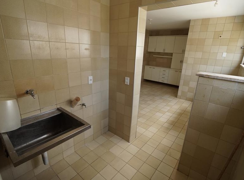 Apartamento à venda no Edifício Liverpool com 152 m², 3 suítes e 3 vagas – Fortaleza/CE