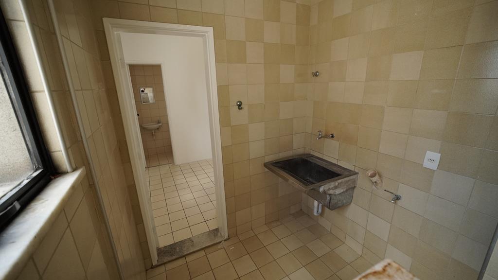 Apartamento à venda no Edifício Liverpool com 152 m², 3 suítes e 3 vagas – Fortaleza/CE