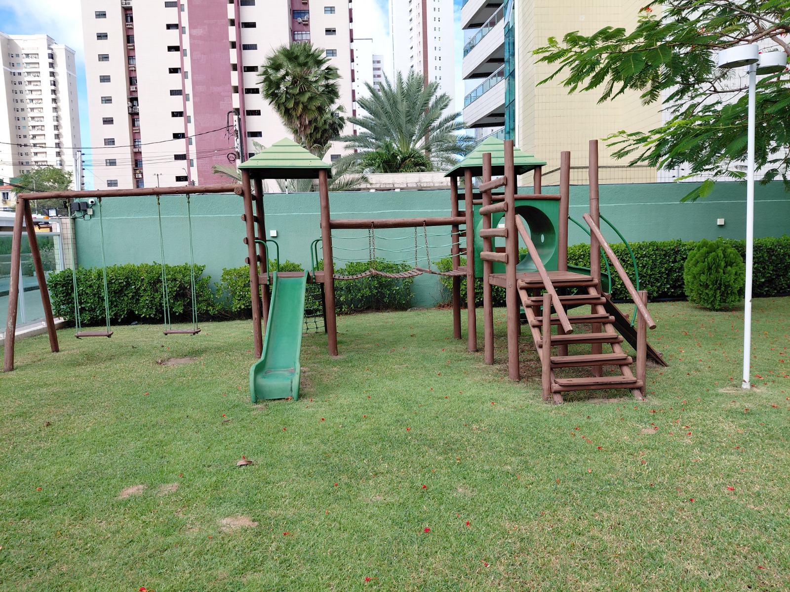 WhatsApp Image 2026-09-16 at 18.06.03 (6) Apartamento à venda no Eng. Luciano Cavalcante com 219 m², 3 suítes e 3 vagas – Jardins do Algarve