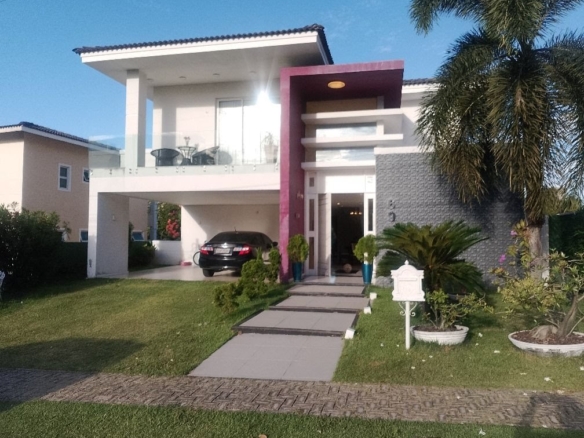 Casa à venda no Alphaville Fortaleza com 390 m², 5 suítes e 4 vagas – Eusébio/CE