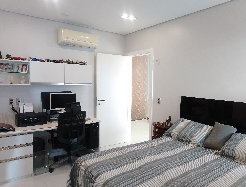 Casa à venda no Alphaville Fortaleza com 390 m², 5 suítes e 4 vagas – Eusébio/CE
